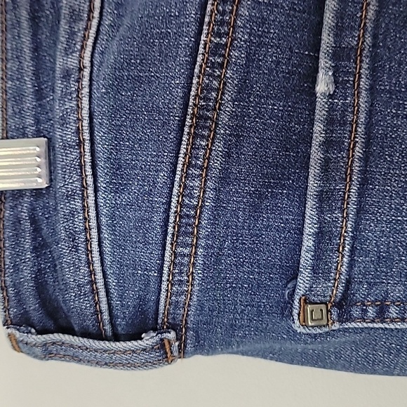 Chico's Define Me Ankle Jeans - Picture 5 of 9